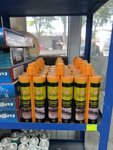 Кафель: Клей для фибролита Green в удобной тубе. Предназначен для надежной