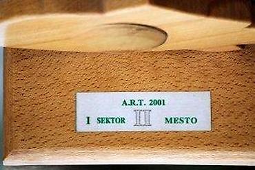 Značke, ordenje i medalje: RIBA, drveni trofej. Drveni trofej u obliku ribe sa takmičenja na Tisi — 11