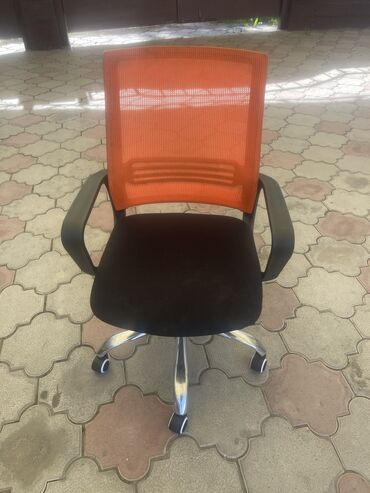 кресло советское: Классическое кресло, Офисное, Б/у