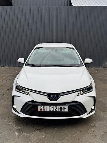 byd e6: Toyota Corolla: 2019 г., 1.8 л, Вариатор, Гибрид, Седан — 1