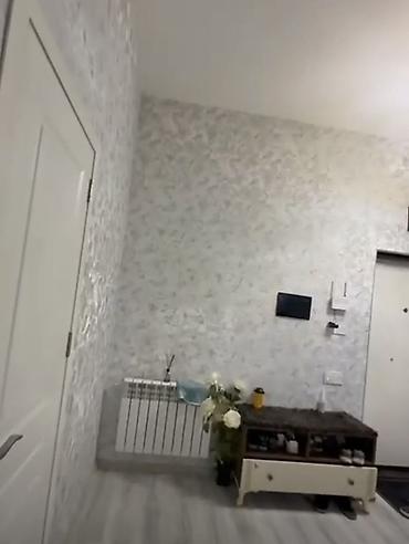 sumqayit bagca seher ev satilir: Saray,Jasmin park. 64 kv studio mətbəx .1 yataq otağ. ilkin 27 min — 4