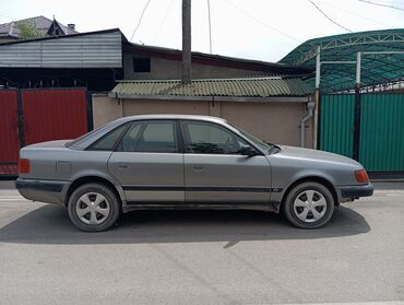 естима 3: Audi S4: 1993 г., 2.3 л, Механика, Бензин, Седан