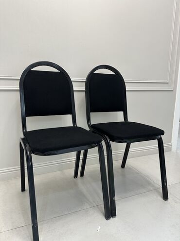 металические стулья: Стулья С обивкой, Б/у