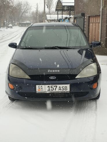 Ford: Ford Focus: 2000 г., 1.6 л, Механика, Бензин, Хэтчбэк