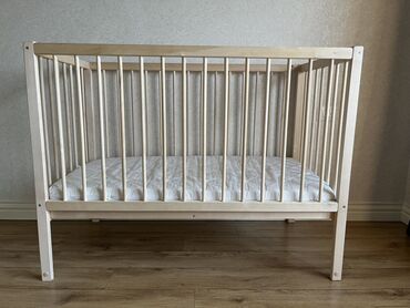 fayl nədir: Для девочки и мальчика, Четырехугольная, Колыбель, Без бортиков, С матрасом, Без механизма качания