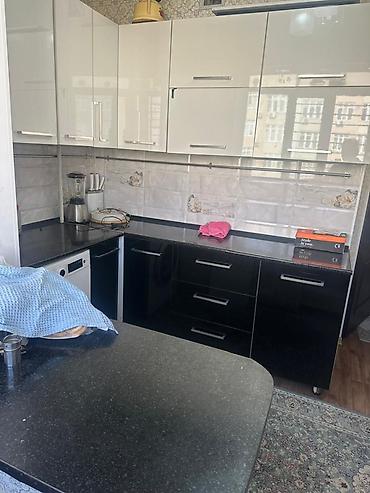 8 микрорайон: 1 комната, 48 м², Тунгуч мкр 106 серия, 8 этаж — 9
