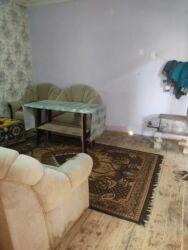 Uzunmüddətli kirayə evlər: 4 kv. m, 2 otaqlı, Qaz, İşıq, Su — 4