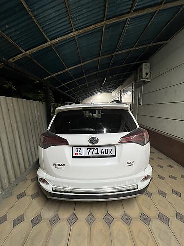 Toyota: Toyota RAV4: 2018 г., 2.5 л, Автомат, Бензин, Кроссовер — 5