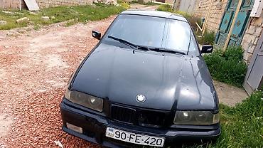 bmw e36 kuza: BMW 3 Series E36 sedan, qara rəng. - Kuzov: aerodinamik body-kit, ön — 1