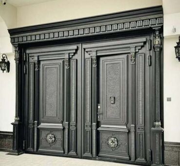 Другие строительные материалы: Металлические ворота с коваными элементами и навесом из поликарбоната — 15