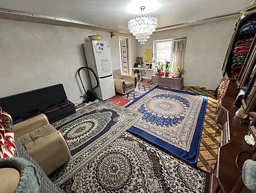 Продажа коттеджей и домов: Продается одноэтажный дом. Г.Бишкек, Ж/М Ак-Жар Улица 31. Дом 5. Дом — 2