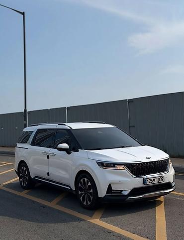 аренда авто джаз: Kia Carnival: 2021 г., 2.2 л, Дизель, Минивэн — 4