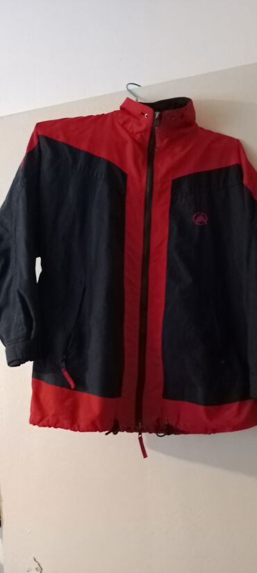брендовые вещи оригинал: Куртка подростковая для мальчика 10-12 лет. Отличное состояние. Есть