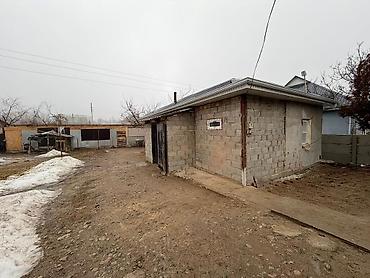 Продажа коттеджей и домов: Продаю дом 3 комнаты с. Байтик Участок 5 соток на красной книге — 5