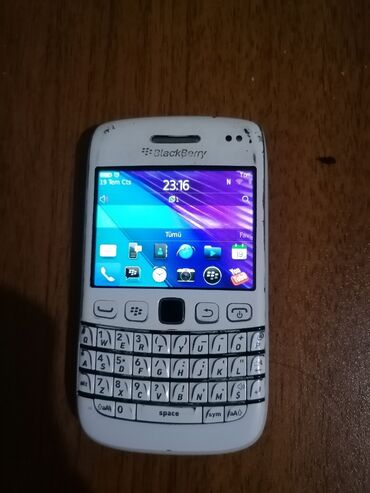 samsuq telfon: Blackberry Bold 9790, 8 GB, rəng - Ağ, Düyməli, Sensor