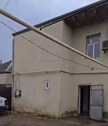 ağdaşda ucuz ev: Binəqədi qəs. 5 otaqlı, 120 kv. m, Kredit yoxdur, Orta təmir