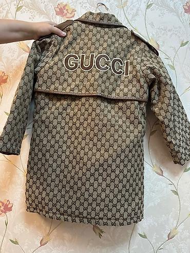 gucci обувь: Детский на 8-10 лет тренч/плащ с монограммным принтом GG и крупной — 2