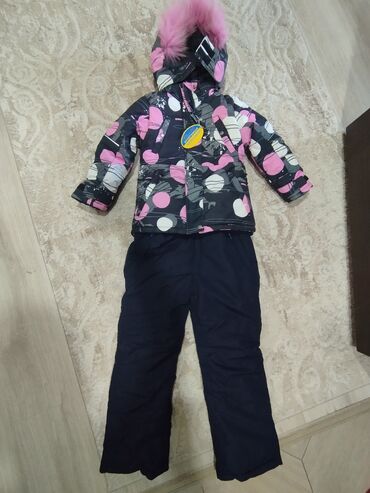 Верхняя одежда: Новый Детский комбез. Есть в наличии 3 размера на рост 122 см/128 — 3