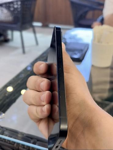 iphone 13 qara: IPhone 13, Qara — 2
