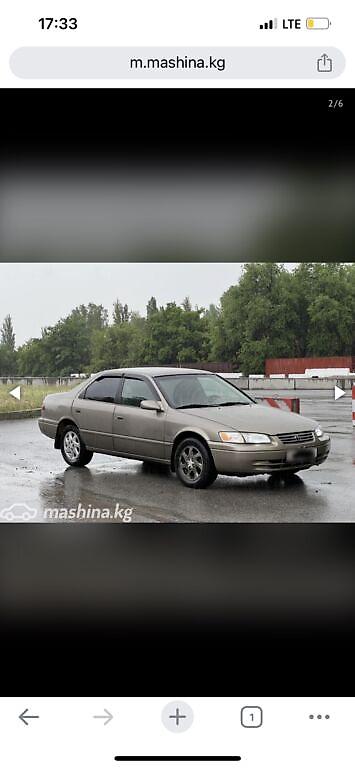 corolla 2018: Toyota Camry: 1998 г., 2.2 л, Автомат, Газ, Седан — 2
