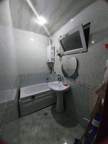 Köhnə tikili: Bakı, Köhnə Günəşli, 4 otaqlı, Köhnə tikili, m. Əhmədli, 110 kv. m — 20