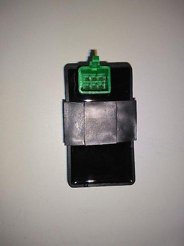fixni: Elektronski modul/adapter sa zelenim konektorom Opis: - Kompaktan — 1