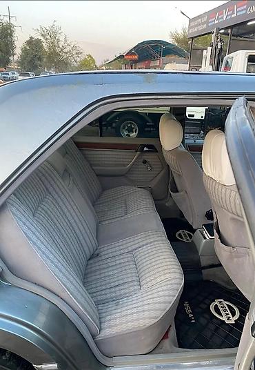 bmb m5: Mercedes-Benz W124: 1990 г., 2.3 л, Механика, Бензин, Седан — 4