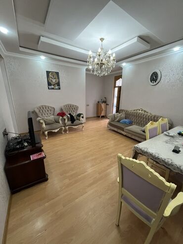 Mətbəx mebeli: Satılır: 2 otaqlı mənzil üçün hazır mətbəx və yataq otağı mebelləri — 7