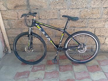 qalın teker velosiped: İşlənmiş Dağ velosipedi 26", sürətlərin sayı: 21, Ünvandan götürmə