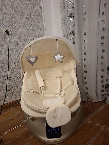 hello kitty oyuncaq: Oğlan və qız üçün, Yeni, Beşik, Yellənmə mexanizmi ilə — 1