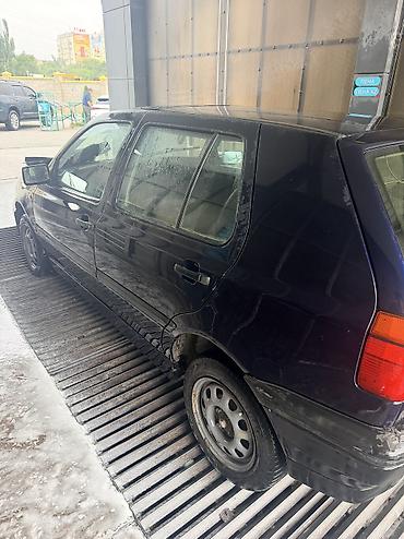 немка е303: Volkswagen Golf: 1993 г., 1.5 л, Автомат, Бензин, Хэтчбэк — 7