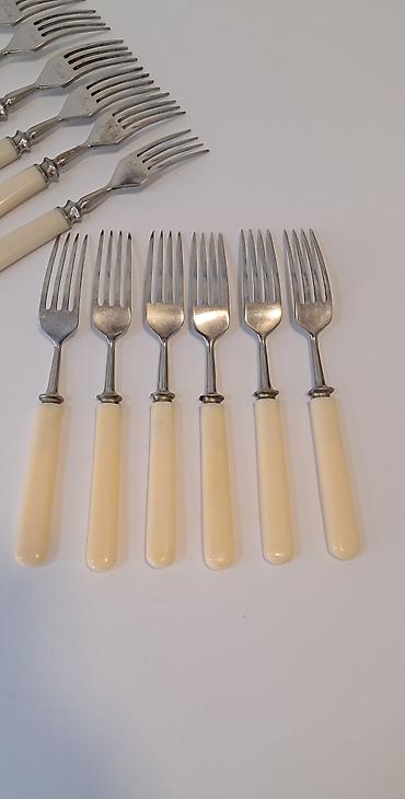 Digər süfrə qabları: Вилки времён СССР — 4