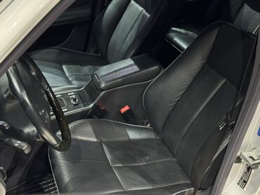 Mercedes-Benz: Mercedes-Benz E-Class: 2000 г., 3.2 л, Автомат, Бензин at lalafo.kg — 11 Mercedes-Benz: Mercedes-Benz E-Class: 2000 г., 3.2 л, Автомат, Бензин — 11