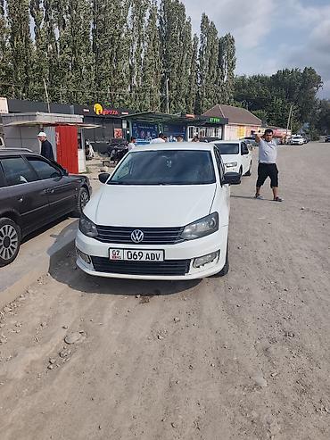 spark 2017: Volkswagen Polo: 2017 г., Седан — 1
