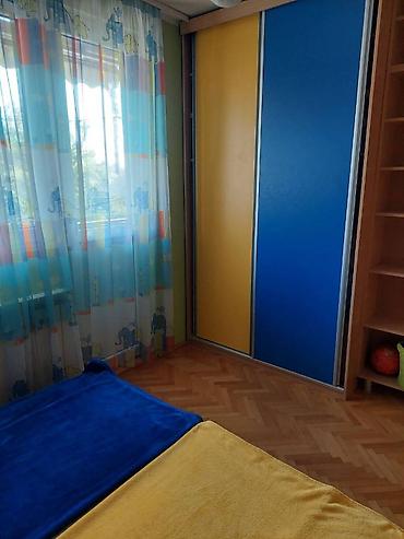 Dugoročni najam stanova: IZDAJEM STAN 90km2 NA STAROM CERAKU (ZARKOVO) Dva nivoa, prvi 50km2 — 11