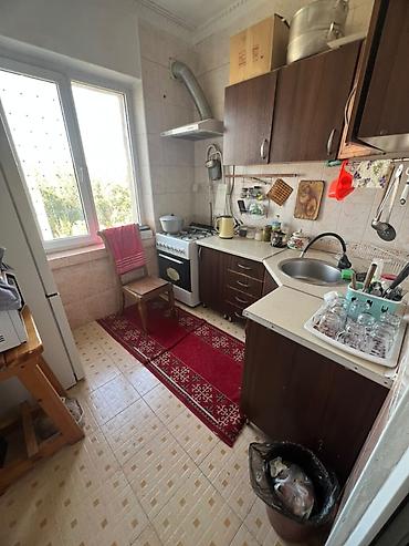 однушки 105 серий: 5 комнат, 87 м², Асанбай мкр 105 серия, 5 этаж, Косметический ремонт — 10