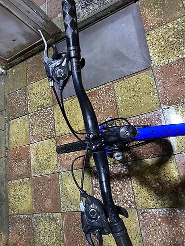 velosipedlə: Velo yaxşı vəzyyətdədi 1-2 problemi var karopkada atma gecişme yoxdu — 4