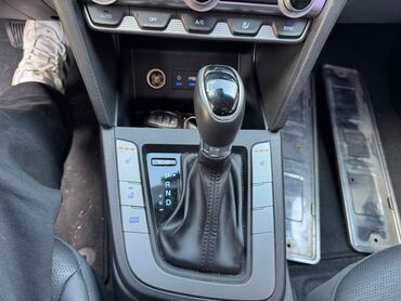 Hyundai: Hyundai Avante: 2019 г., 1.6 л, Газ, Седан — 19