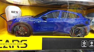 Avtomobil satışı: 🚙🔥 RC Sport SUV – 2.4Ghz Uzaqdan İdarəolunan Maşın Uşaqlar üçün böyük — 4