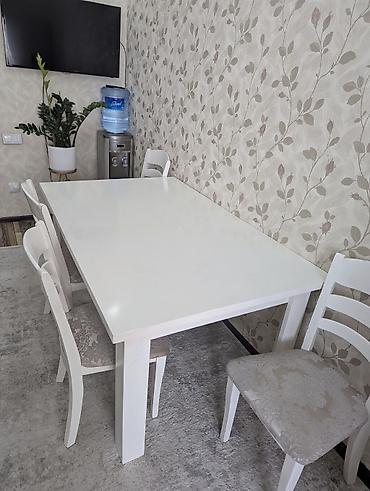 study table: Кухонный стол и стул, Б/у, Самовывоз, цвет - Белый — 1