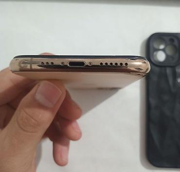 iphone 10plus: IPhone 11 Pro, Б/у, 256 ГБ, Золотой, Чехол, 80 % — 5