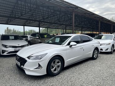 hyundai santa fe 2018: Hyundai Sonata: 2019 г., 2 л, Автомат, Газ, Седан
