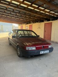 обмен машинами с доплатой: Volkswagen Passat: 1992 г., 1.8 л, Механика, Газ, Седан