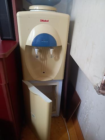 i̇kinci əl utu: Su üçün dispenser . Aşağısında soyuducusu da var. 70 azn — 2