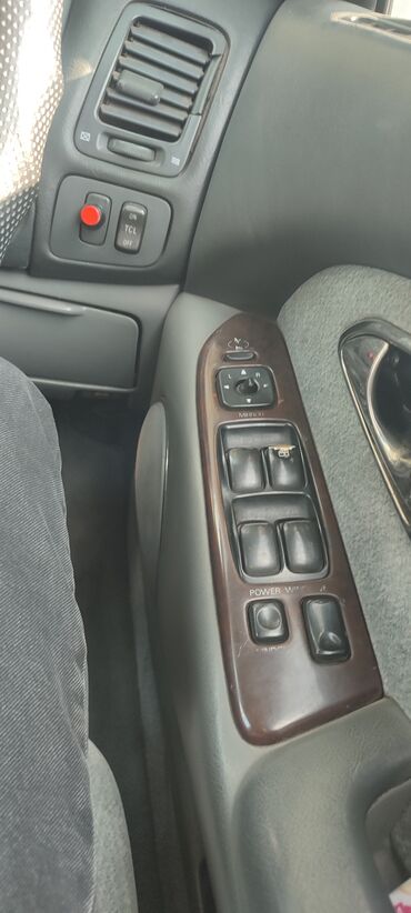 Mitsubishi: Mitsubishi Diamante: 1995 г., 2.4 л, Автомат, Бензин, Седан — 7