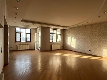 Квартиры: 4 комнаты, Новостройка, 250 м² — 3