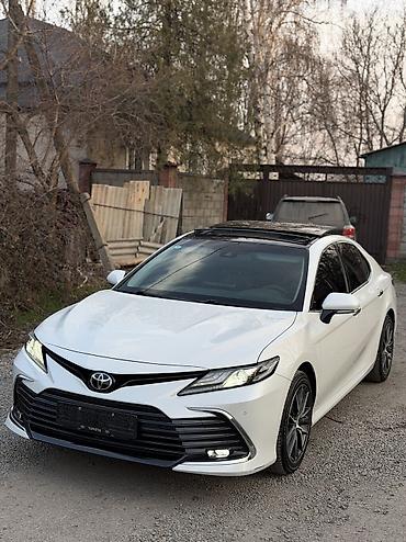 Toyota: Toyota Camry: 2022 г., 2.5 л, Автомат, Бензин, Седан — 6