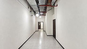 open space: Сдаётся подвальное коммерческое помещение 90 м² — первая линия — 5