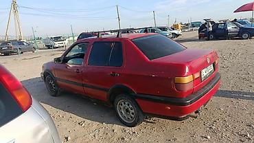 vento: Volkswagen Vento: 1993 г., Седан — 2