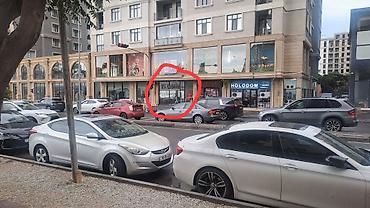 Eynəklər: HS OPTİC obyekt arendaya verilir. OBYEKT özü Nərimanov rayonu Təbriz — 7